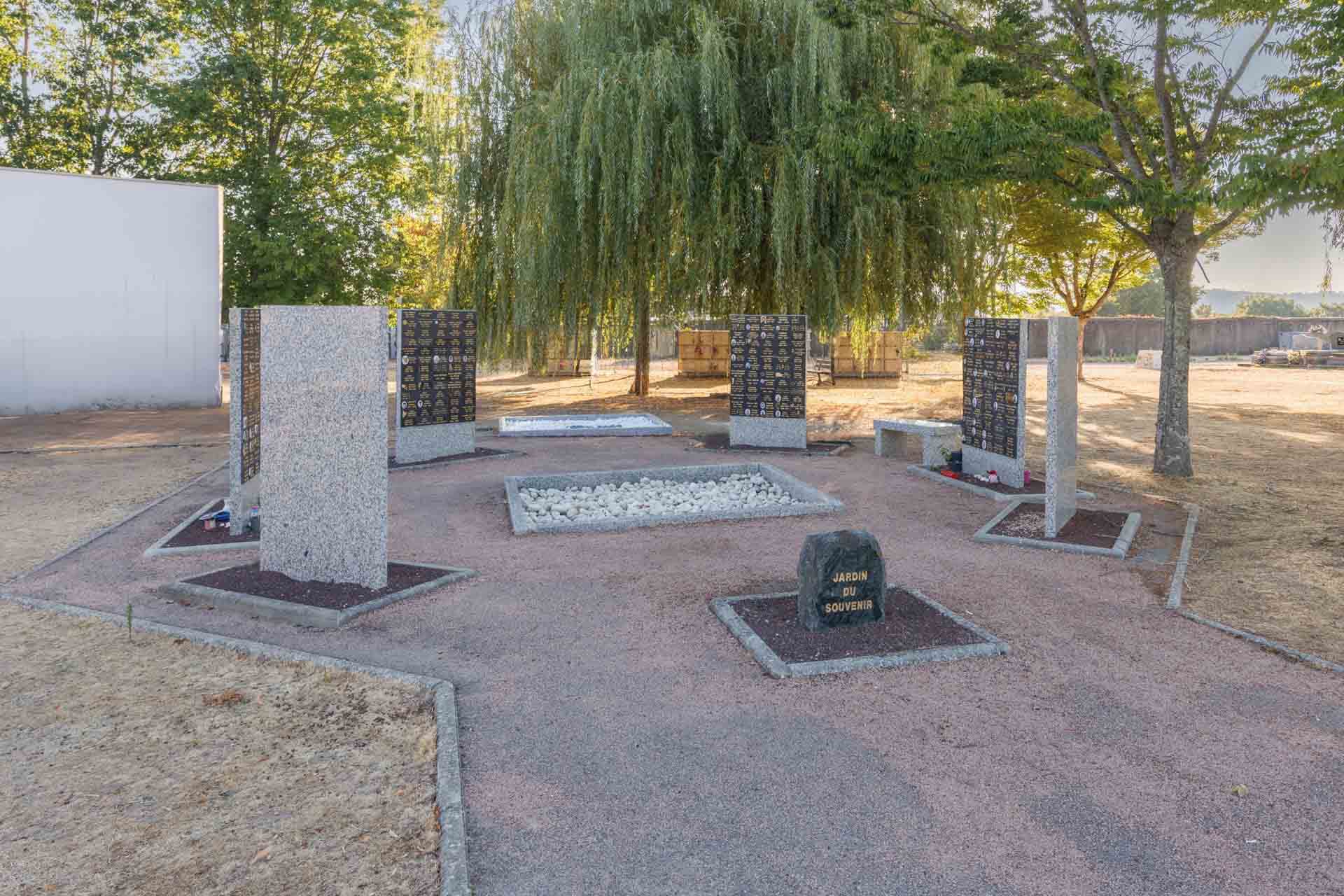 CREMATORIUM DE MONTLUCON jardin du souvenir